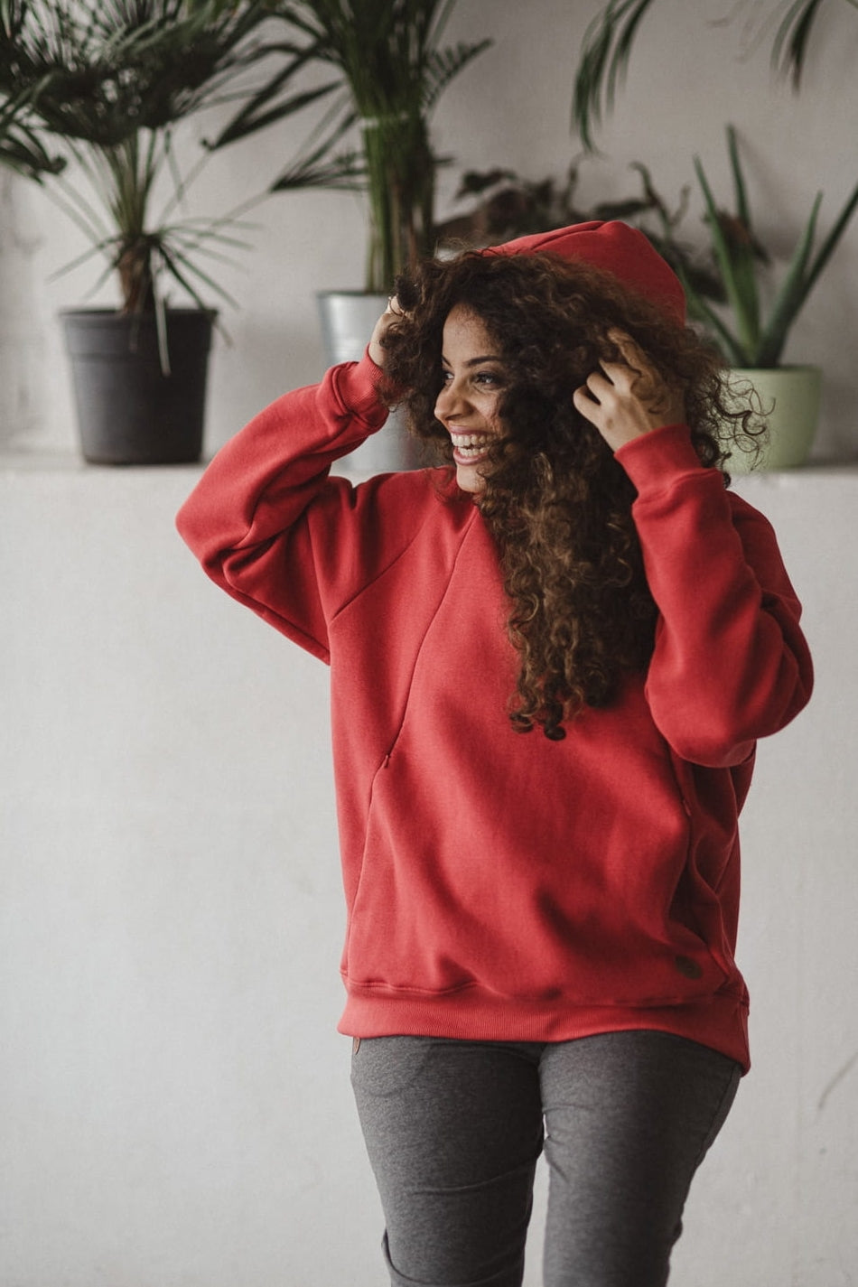 Still Hoodie Cranberry